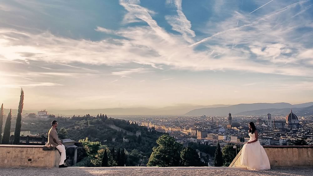 Engagement Elopement Florence Tuscany italy italian wedding photographer fotografo matrimonio firenze e siena width=